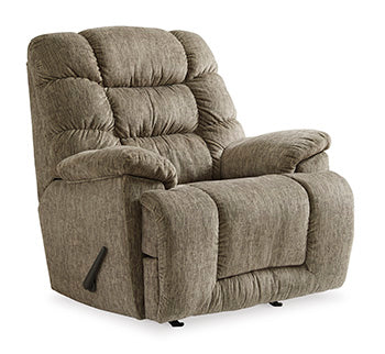 Bridgtrail Recliner - Yulissa Home Furnishings (NJ)