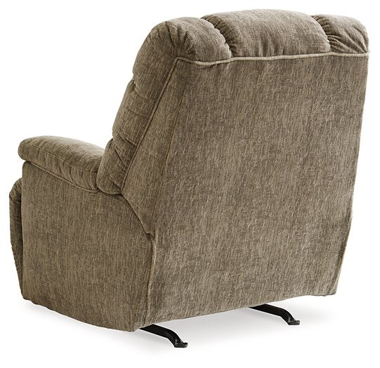 Bridgtrail Recliner - Yulissa Home Furnishings (NJ)