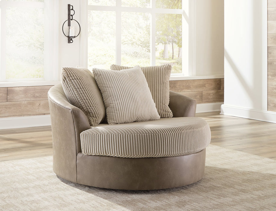 Keskin Oversized Swivel Accent Chair - Yulissa Home Furnishings (NJ)