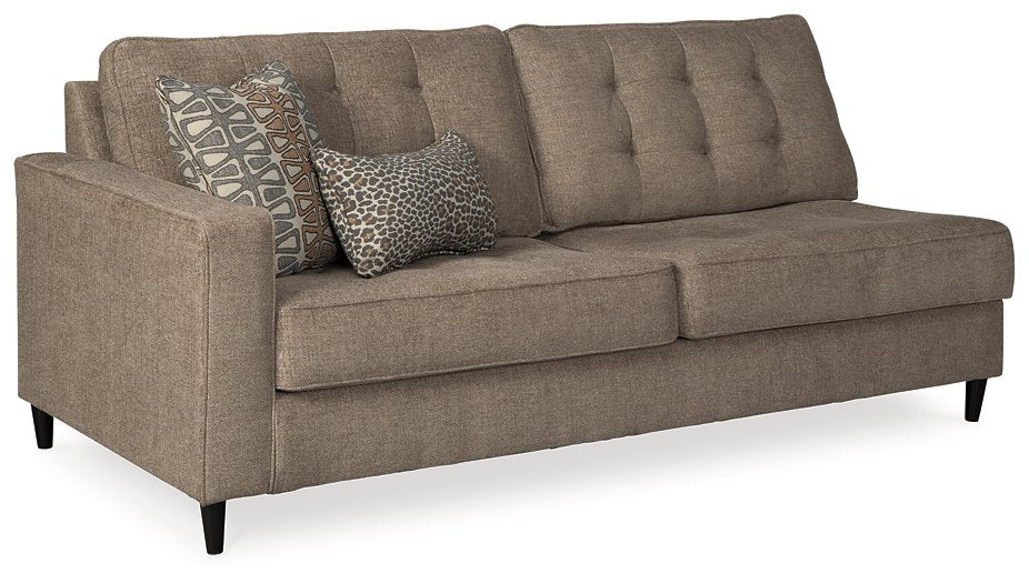 Flintshire 2-Piece Sectional with Chaise - Yulissa Home Furnishings (NJ)