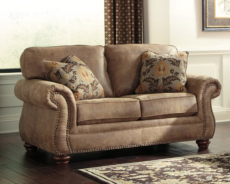 Larkinhurst Loveseat - Yulissa Home Furnishings (NJ)