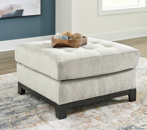 Maxon Place Oversized Accent Ottoman - Yulissa Home Furnishings (NJ)