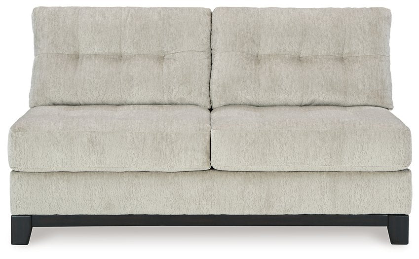 Maxon Place Sectional with Chaise - Yulissa Home Furnishings (NJ)