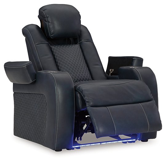 Fyne-Dyme Power Recliner - Yulissa Home Furnishings (NJ)