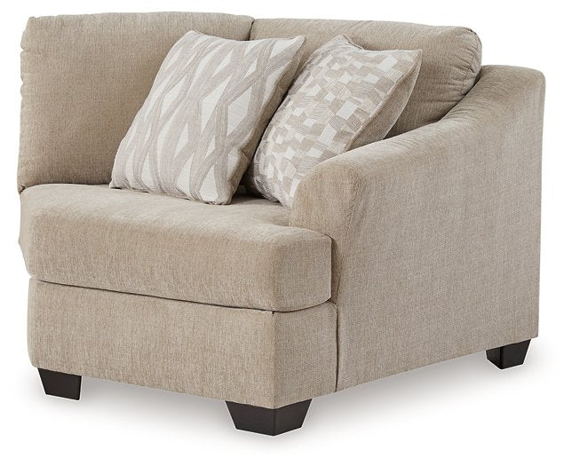 Brogan Bay 3-Piece Sectional with Cuddler - Yulissa Home Furnishings (NJ)