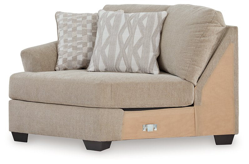 Brogan Bay 3-Piece Sectional with Cuddler - Yulissa Home Furnishings (NJ)