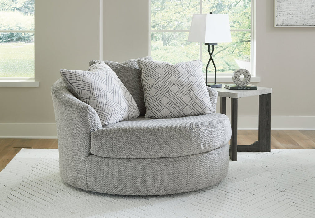 Casselbury Oversized Swivel Accent Chair - Yulissa Home Furnishings (NJ)