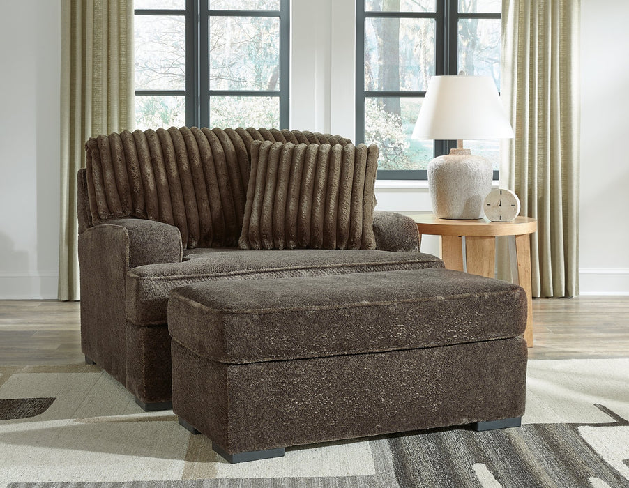 Aylesworth Upholstery Package - Yulissa Home Furnishings (NJ)