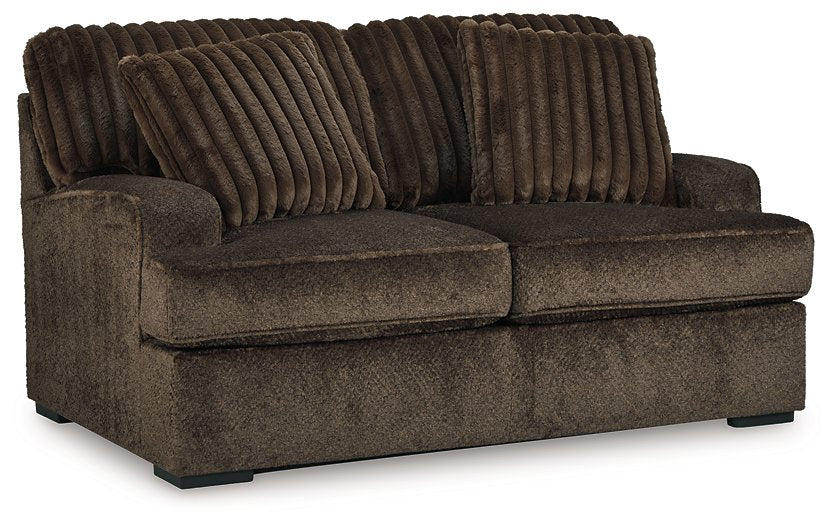 Aylesworth Loveseat - Yulissa Home Furnishings (NJ)