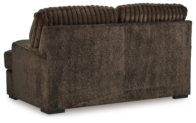 Aylesworth Loveseat - Yulissa Home Furnishings (NJ)