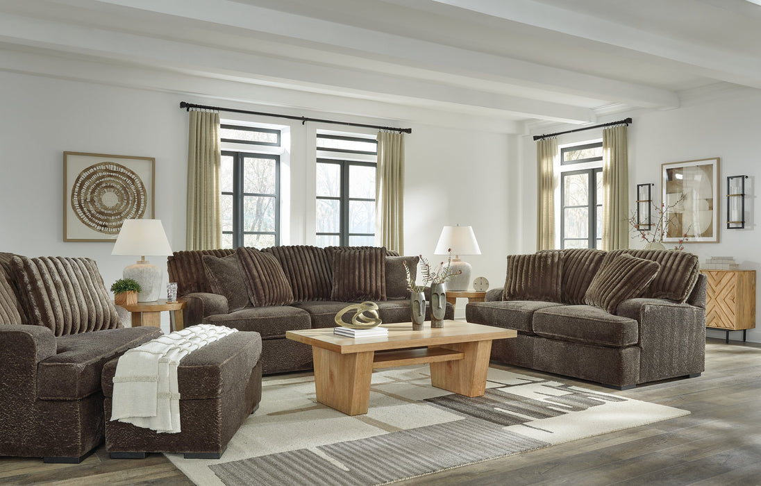 Aylesworth Upholstery Package - Yulissa Home Furnishings (NJ)