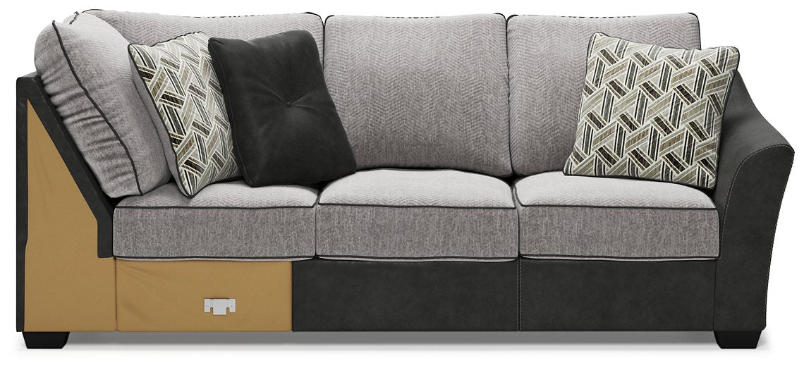 Bilgray 3-Piece Sectional - Yulissa Home Furnishings (NJ)