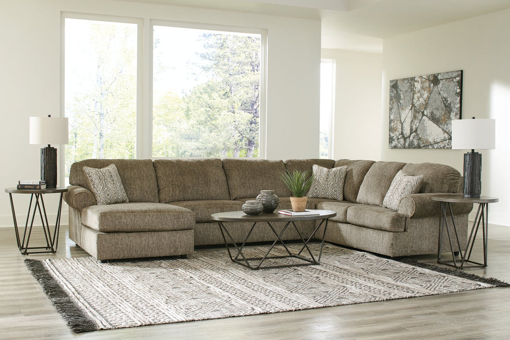 Hoylake 3-Piece Sectional with Chaise - Yulissa Home Furnishings (NJ)