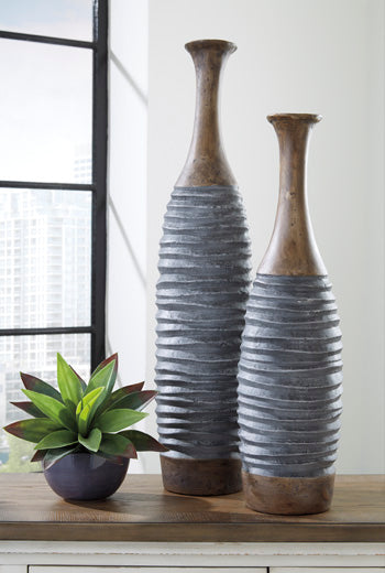 Blayze Vase (Set of 2) - Yulissa Home Furnishings (NJ)