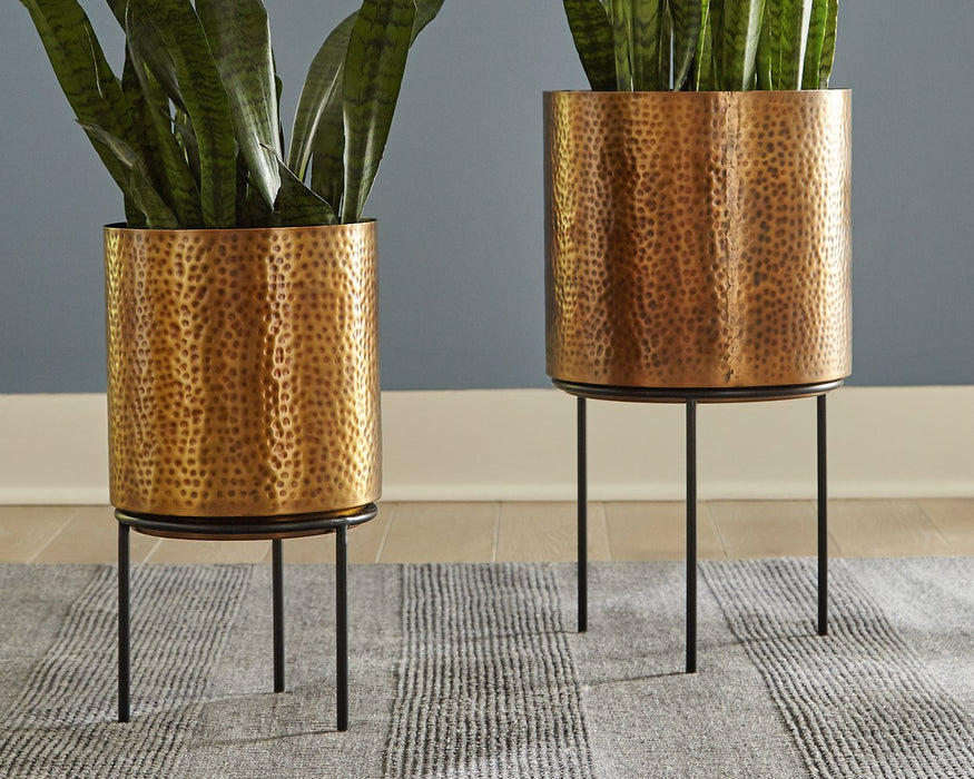 Donisha Planter (Set of 2) - Yulissa Home Furnishings (NJ)