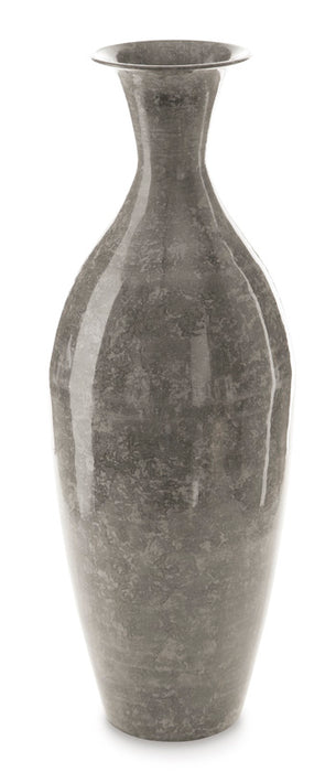 Brockwich Vase - Yulissa Home Furnishings (NJ)