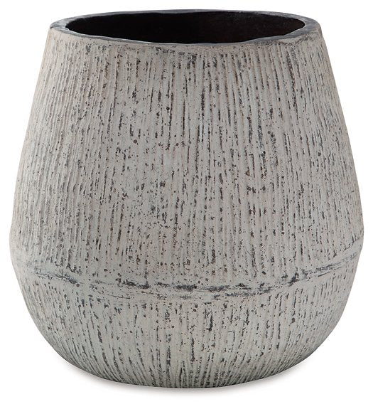 Claymount Vase - Yulissa Home Furnishings (NJ)