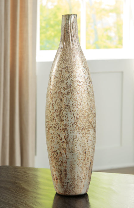 Plawite Vase - Yulissa Home Furnishings (NJ)