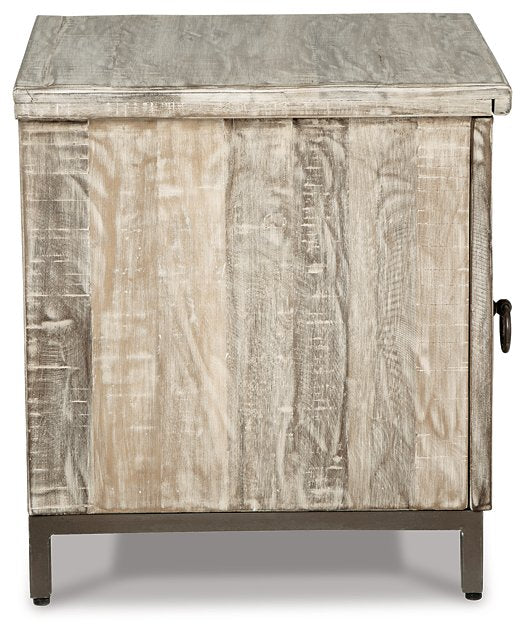 Laddford Accent Cabinet - Yulissa Home Furnishings (NJ)