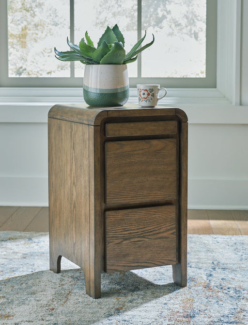 Jensworth Accent Table - Yulissa Home Furnishings (NJ)