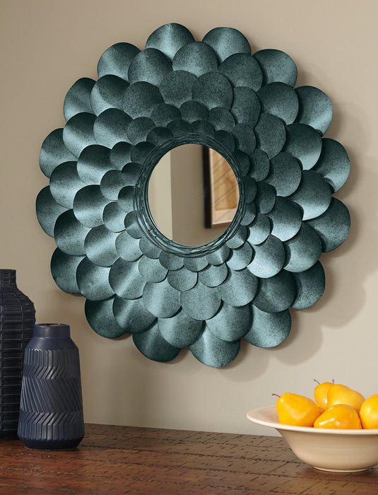 Deunoro Accent Mirror - Yulissa Home Furnishings (NJ)