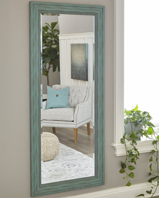 Jacee Floor Mirror - Yulissa Home Furnishings (NJ)