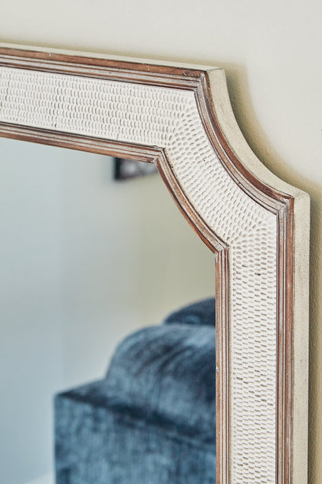 Howston Accent Mirror - Yulissa Home Furnishings (NJ)