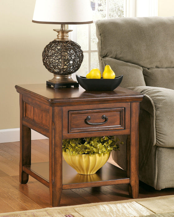 Woodboro - Rectangular End Table