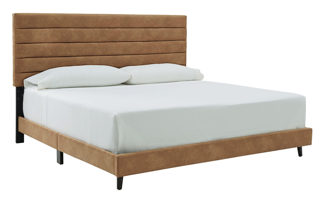 Vintasso - Upholstered Bed