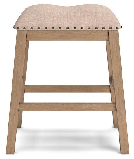 Sanbriar Counter Height Bar Stool