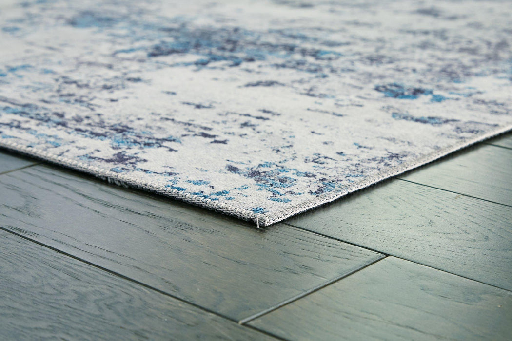 Putmins Multi 5' x 7' Rug