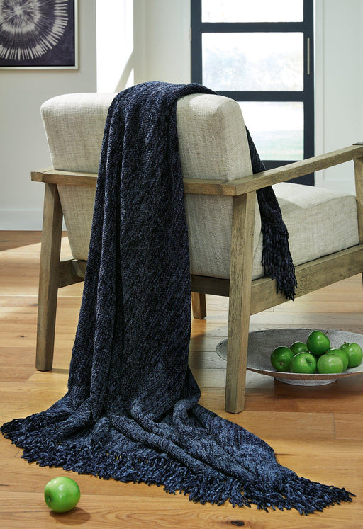 Tamish Throw (Set of 3) image