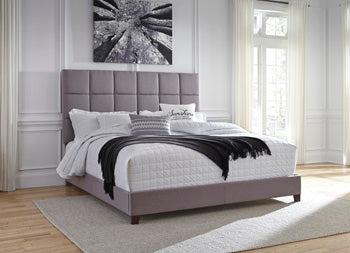 Dolante Upholstered Bed - Yulissa Home Furnishings (NJ)