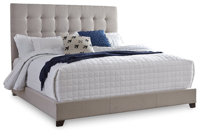 Dolante Upholstered Bed - Yulissa Home Furnishings (NJ)