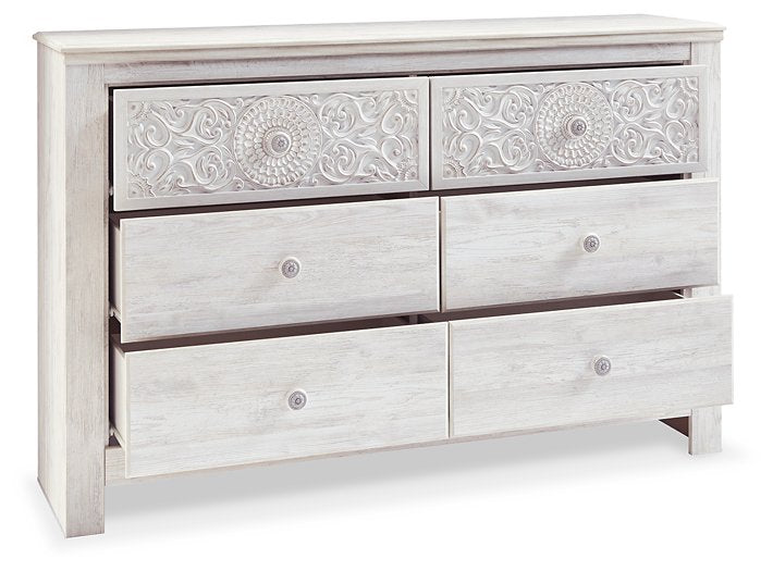 Paxberry Dresser and Mirror - Yulissa Home Furnishings (NJ)