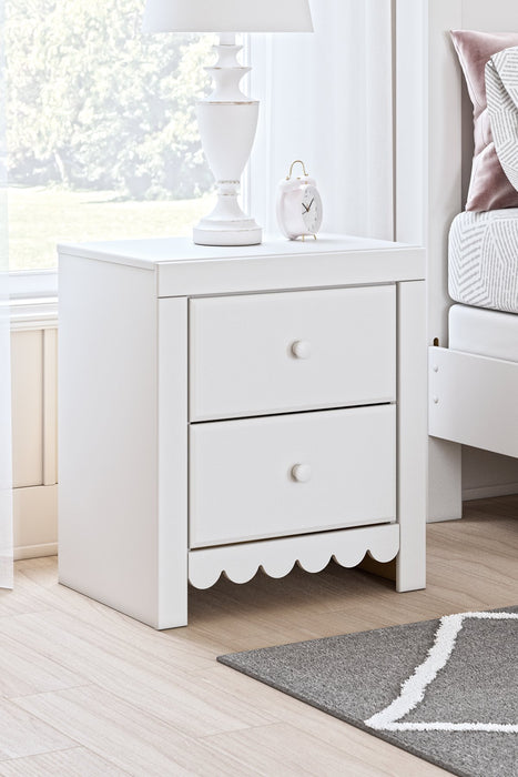 Mollviney Nightstand - Yulissa Home Furnishings (NJ)