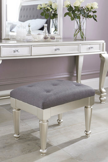 Coralayne Stool - Yulissa Home Furnishings (NJ)