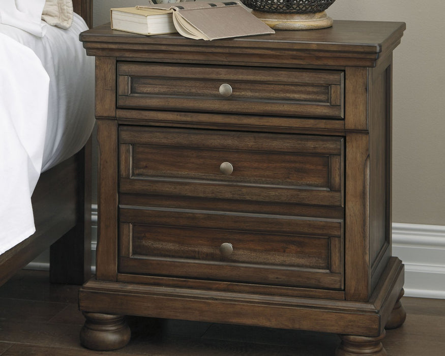 Flynnter Nightstand - Yulissa Home Furnishings (NJ)