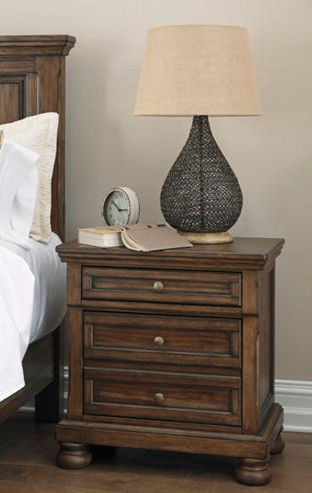 Flynnter Nightstand - Yulissa Home Furnishings (NJ)