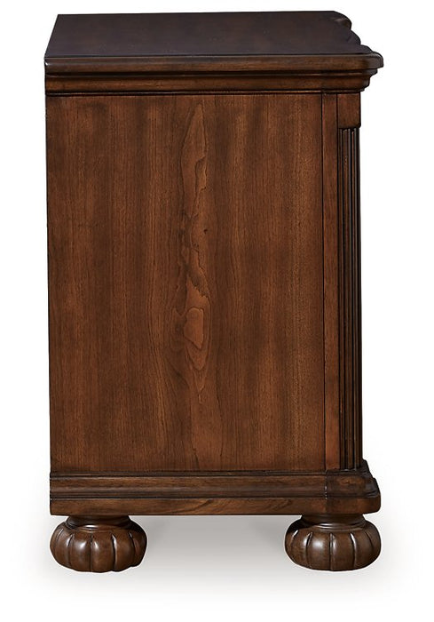 Lavinton Nightstand - Yulissa Home Furnishings (NJ)