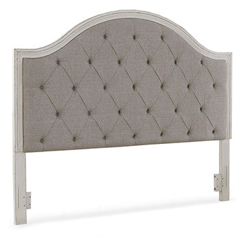 Brollyn Upholstered Bed - Yulissa Home Furnishings (NJ)