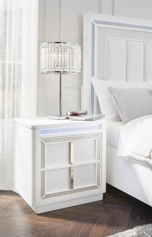 Chalanna Nightstand - Yulissa Home Furnishings (NJ)