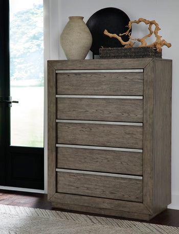 Anibecca Chest of Drawers - Yulissa Home Furnishings (NJ)