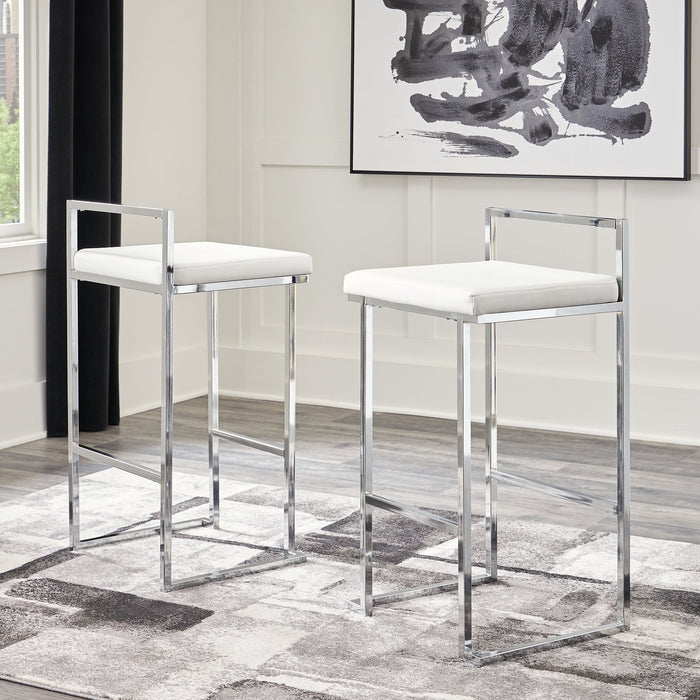 Madanere Bar Height Bar Stool - Yulissa Home Furnishings (NJ)