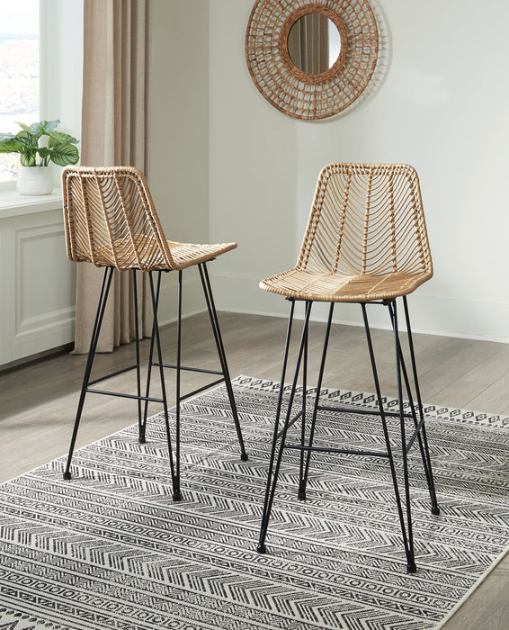 Angentree Bar Height Bar Stool - Yulissa Home Furnishings (NJ)