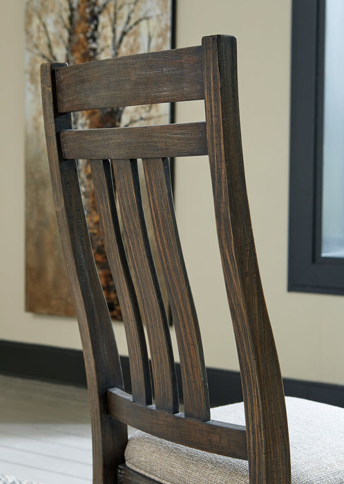 Wyndahl Dining Chair