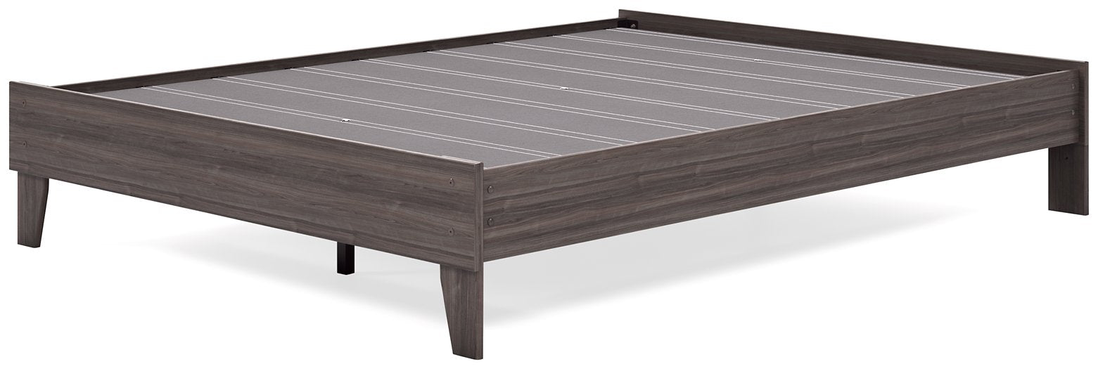 Brymont Panel Bed - Yulissa Home Furnishings (NJ)