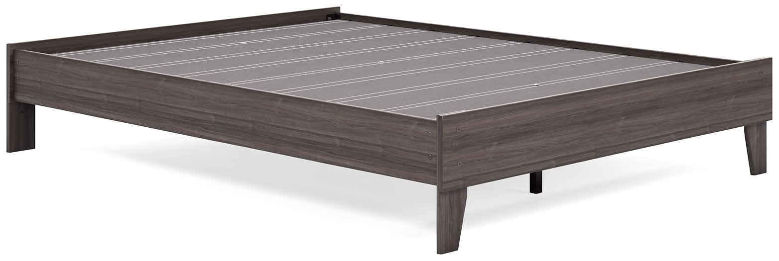 Brymont Panel Bed - Yulissa Home Furnishings (NJ)