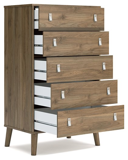 Aprilyn Chest of Drawers - Yulissa Home Furnishings (NJ)