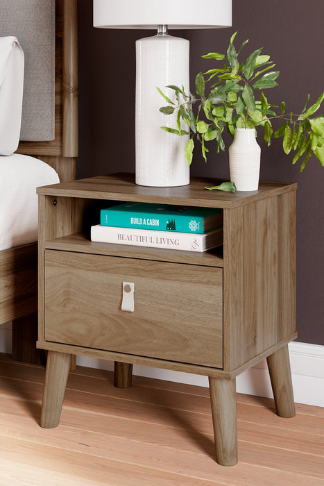 Aprilyn Nightstand - Yulissa Home Furnishings (NJ)